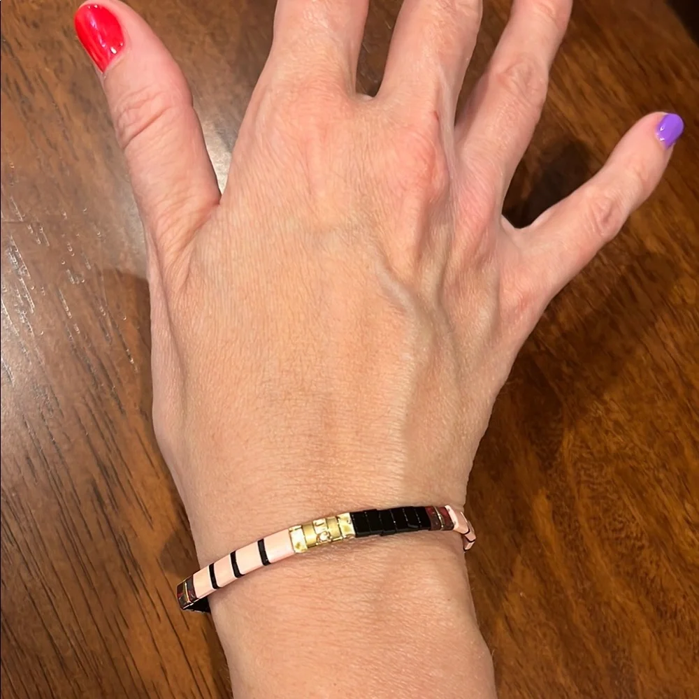 Elegant Black,‎ Pink and Gold Bracelet